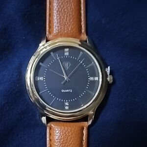 Quartz Gold Watch with Brown Leather Strap